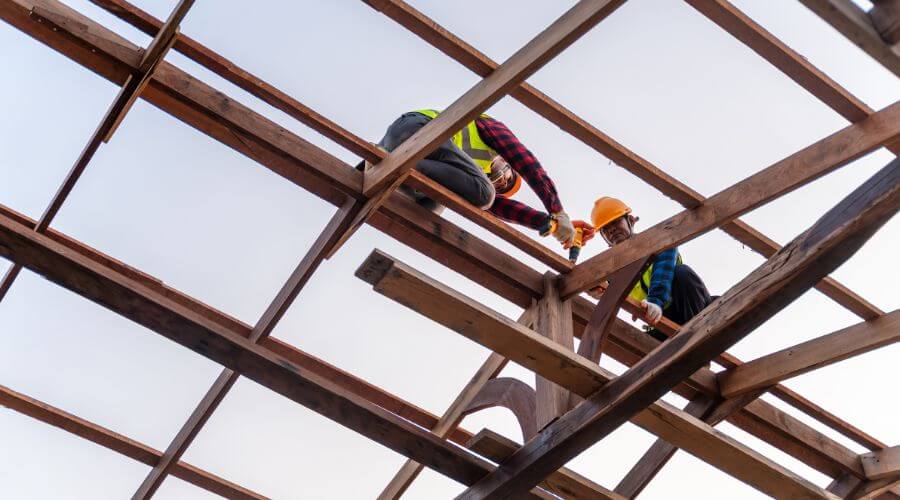 Professional metal roof installation in Spring Valley, IL